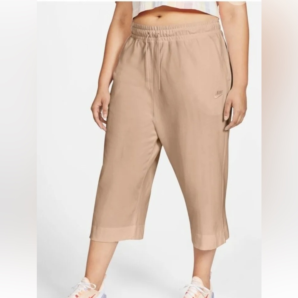 Nike Sportswear Pink Tan Jersey Capri Sweat Pants Womens XL